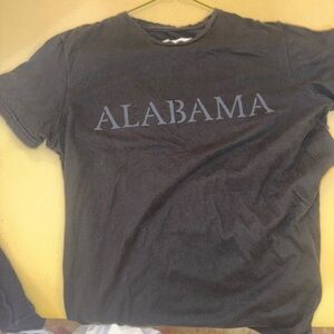 Alabama chanin unisex “Alabama “ Graphic Black Tee euc